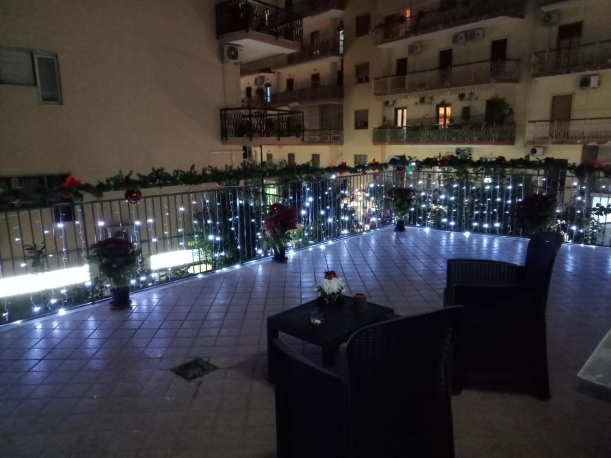 ポルティチ La Terrazza Di Monica & Teresa Bed & Breakfast エクステリア 写真