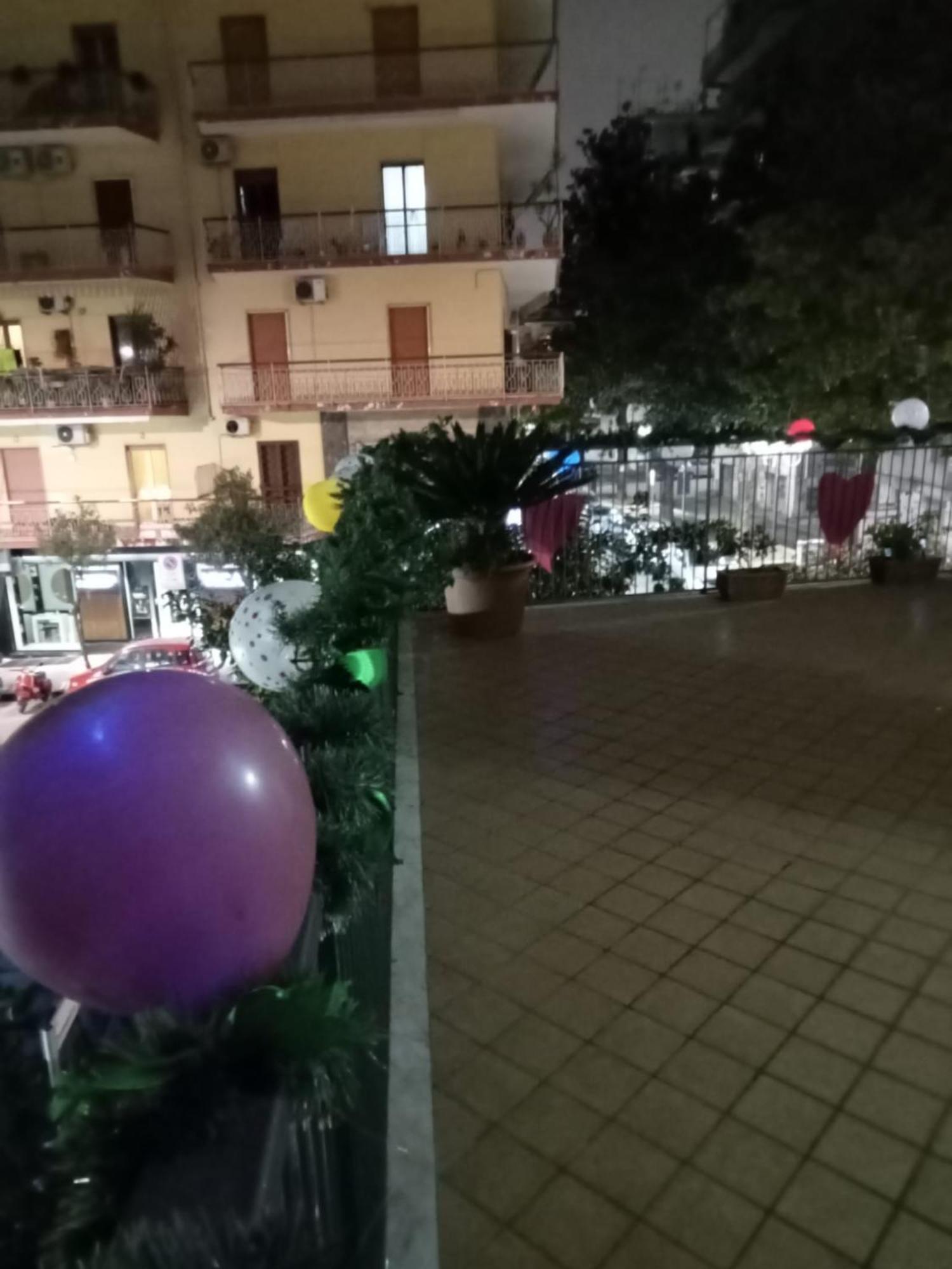 ポルティチ La Terrazza Di Monica & Teresa Bed & Breakfast エクステリア 写真